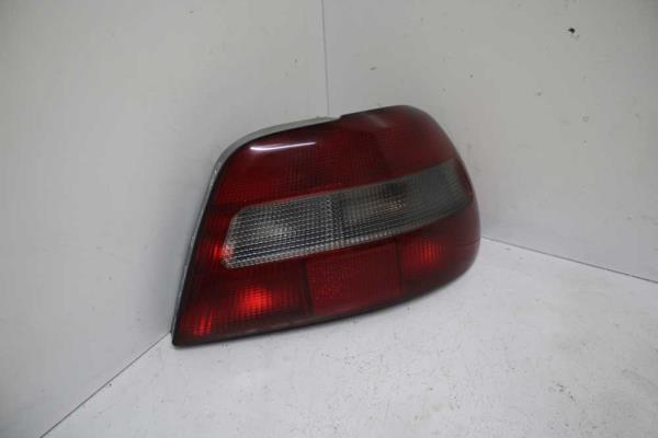 FEU ARRIERE DROIT VOLVO S40 -2004 - Vue 1